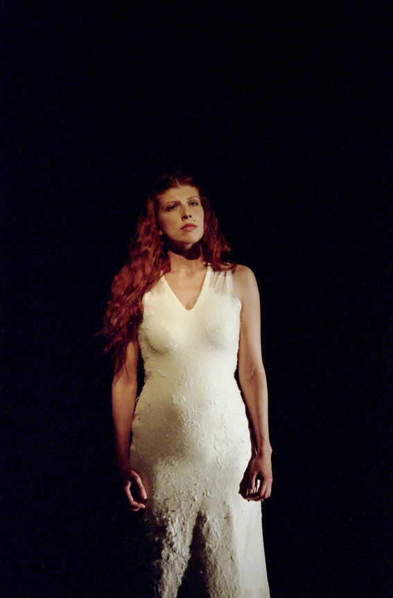 Impromptus / Sasha Waltz / Festival d'Avignon 2004 par Caroline Ablain Photographe à Rennes