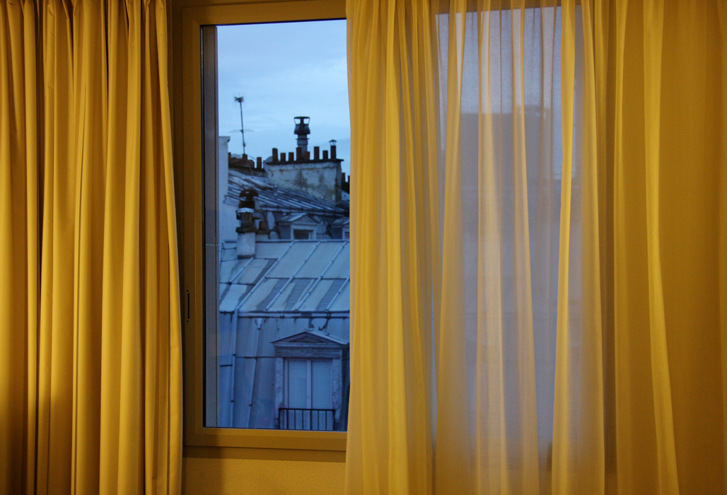 Chambre d'hôtel, Le Voyage / Artemisia Vulgaris / Marine Bachelot / Caroline Ablain Photographe